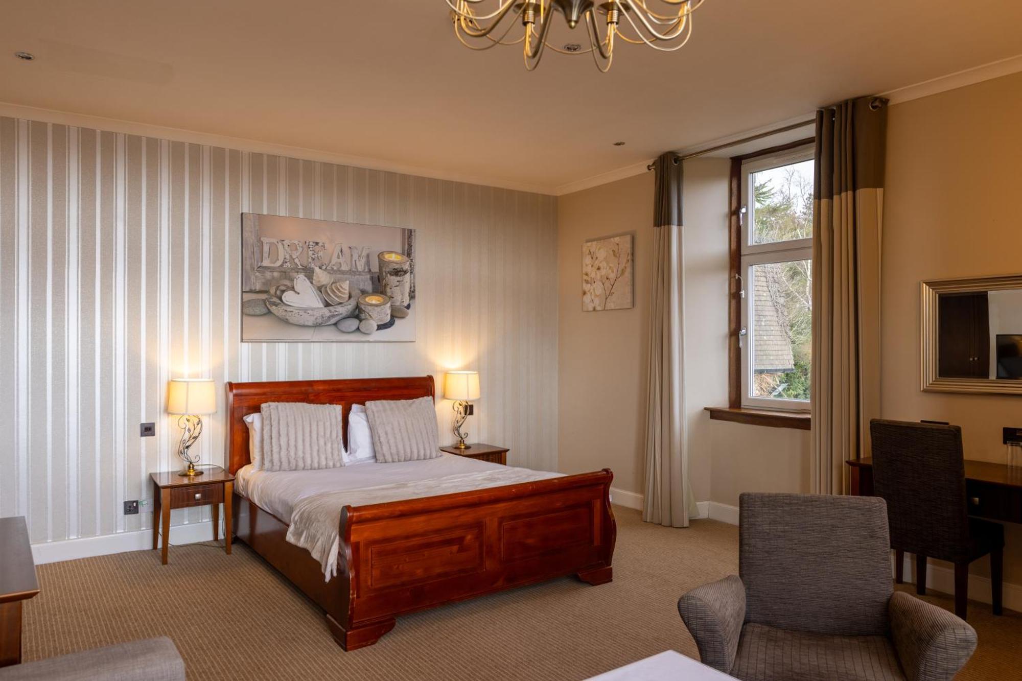 Rosslea Hall Hotel Rhu Rum bild