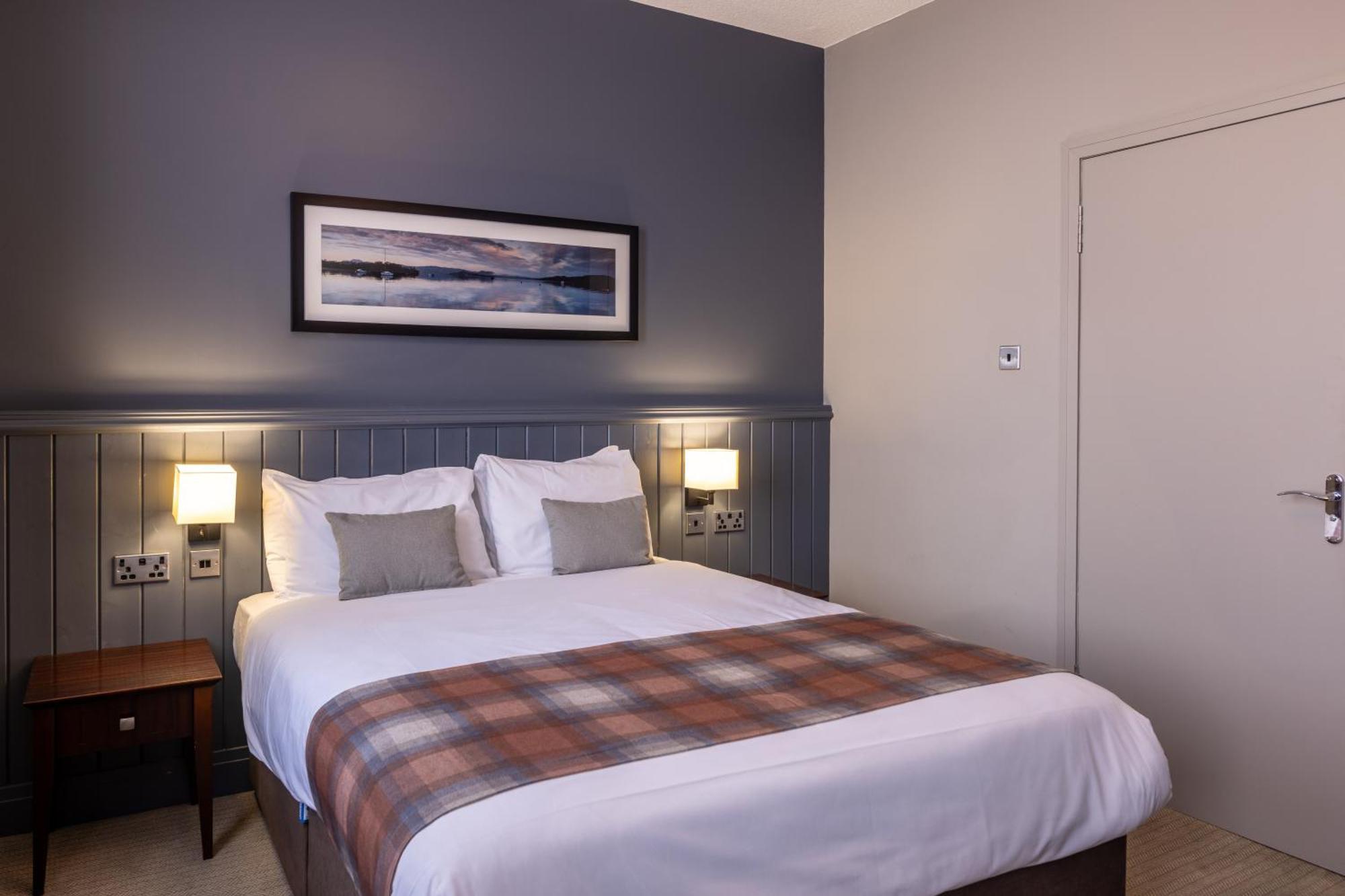 Rosslea Hall Hotel Rhu Rum bild